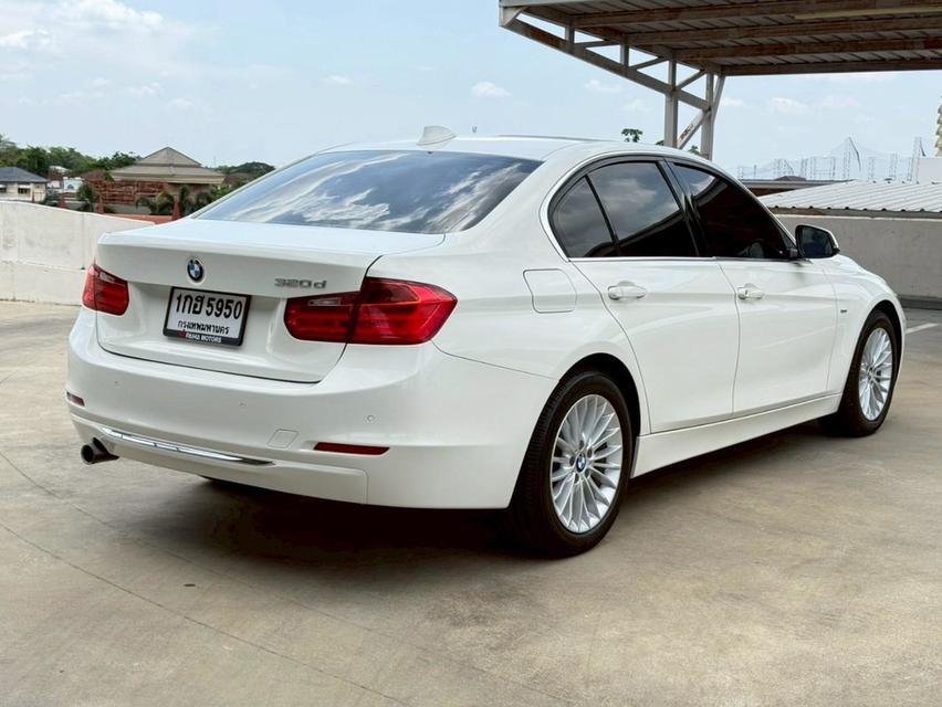 BMW 320d Luxury 2.0L 8AT TwinTurbo āļĢāļđāļāļāļĩāđ 7