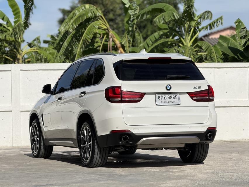 2018 BMW X5, sDrive25d โฉม F15 ปี13-19สีขาว เครื่องดีเซล รถบ้านแท้ ประวัติดี รูปที่ 5
