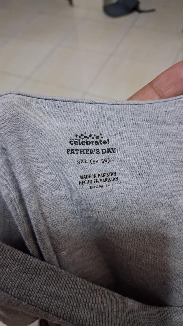 เสื้อยืดวินเทจมือสอง สีเทา สรีนดี ตัวใหญ่ๆ Celebrate Fathers Day T Shirt 3XL (54-56) Grey Crew Neck Short-sleeve รูปย่อยที่ 3
