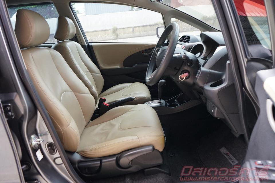 2012 HONDA JAZZ 1.5 V ( 4899 ) 11