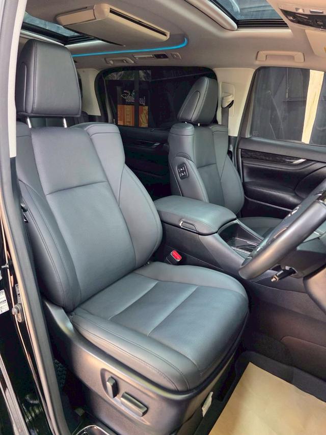 Toyota ALPHARD 2.5SC PACKAGE สีดำ ปี 2020 ไมล์ 70,000 กม. รูปที่ 8