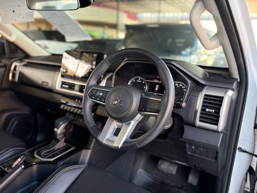 Mitsubishi Triton 2.4Ultra Plus ปี23 รูปที่ 12