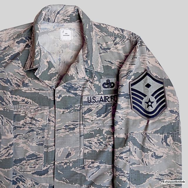เสื้อทหารอากาศสหรัฐ (U.S. AIR FORCE) ติดยศจ่าอากาศเอก รูปที่ 2