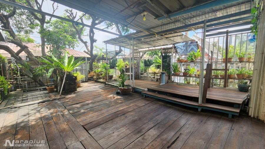 68121188 : ขายบ้านเดี่ยว 2 ชั้น พร้อมสวนลอยฟ้า สามารถทำธุรกิจร้านอาหารได้ ขนาด 75  ตารางวา  หมู่บ้าน สีวลี 7