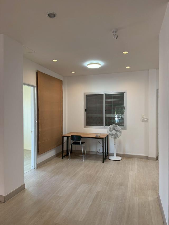 ขายทาวน์เฮาส์ หลังริม พื้นที่ 36 ตร.วา 4