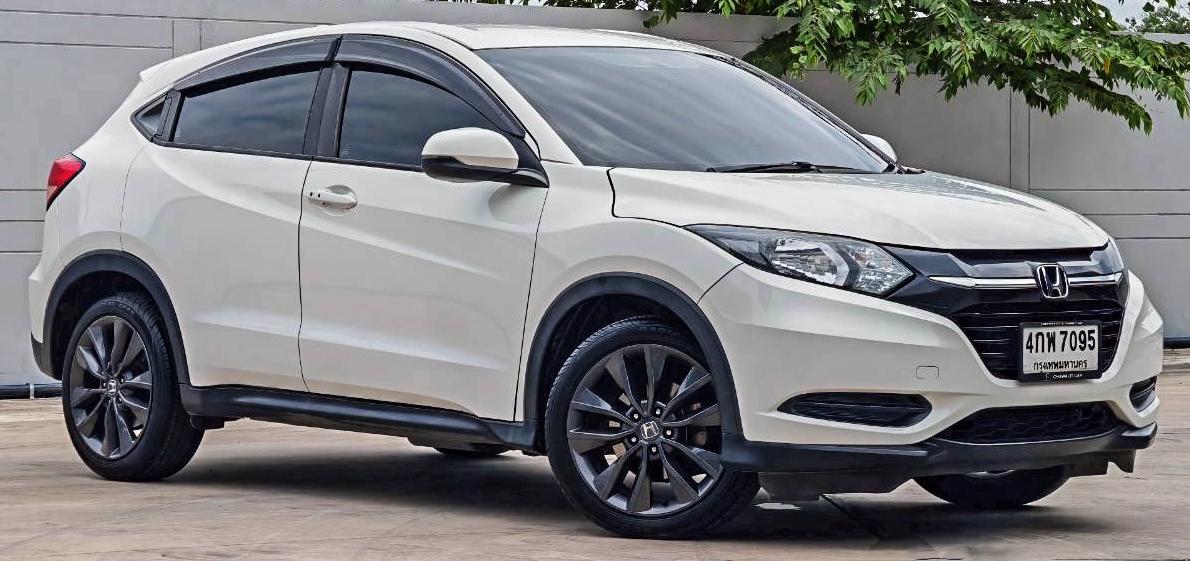 2015 HONDA HR-V 1.8E