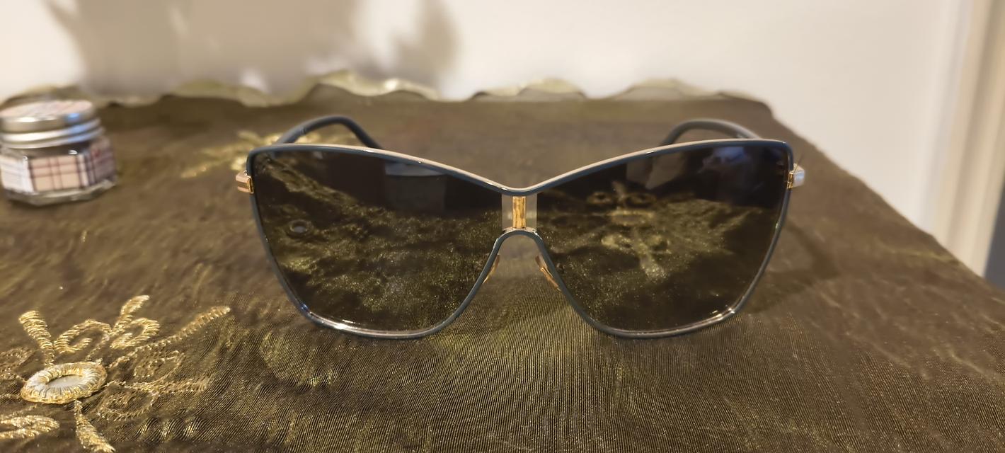Gucci Sunglasses แว่นตากันแดด กุชชี่ รูปที่ 6