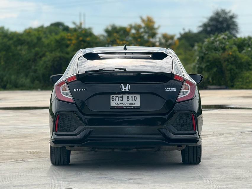 HONDA CIVIC FK  1.5 TURBO  สีดำ ปี 2017 6