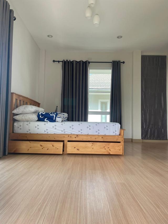 บ้านเดียวสองชั้น4นอน4ห้องนำ้ 2