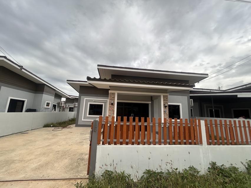 บ้านเดี่ยวพร้อมอยู่มือสอง 3 ห้องนอน 2 ห้องน้ำ 2