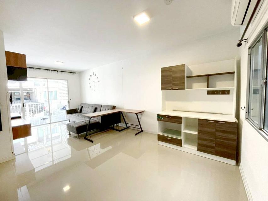 บ้านพฤกษา 124 ซอย 5 ถนนรังสิต-นครนายก ต.คลองสี่ อ.คลองหลวง จ.ปทุมธานี 9