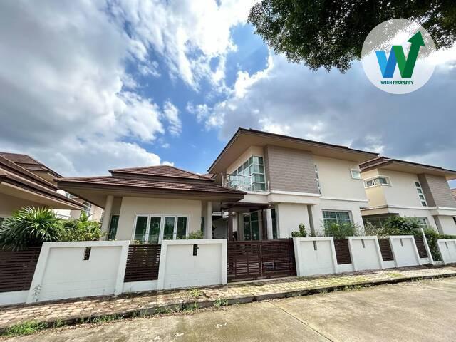 ขายบ้านขนาดครอบครัวใหญ่ 2 ชั้นพร้อมเข้าอยู่ได้เลยมีของแถมมีแอร์ เฟอร์เจอร์ จัดสวน ถังน้ำ ปั้มน้ำ เครื่องทำน้ำอุ่น 1