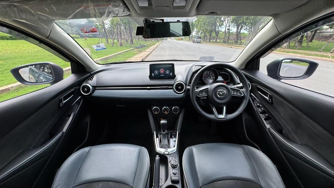 (แจ้งรหัสรถ TPV9510) 🎊  Mazda 2 1.3 S sports Leather  ปี 2020  🎊 รูปที่ 13