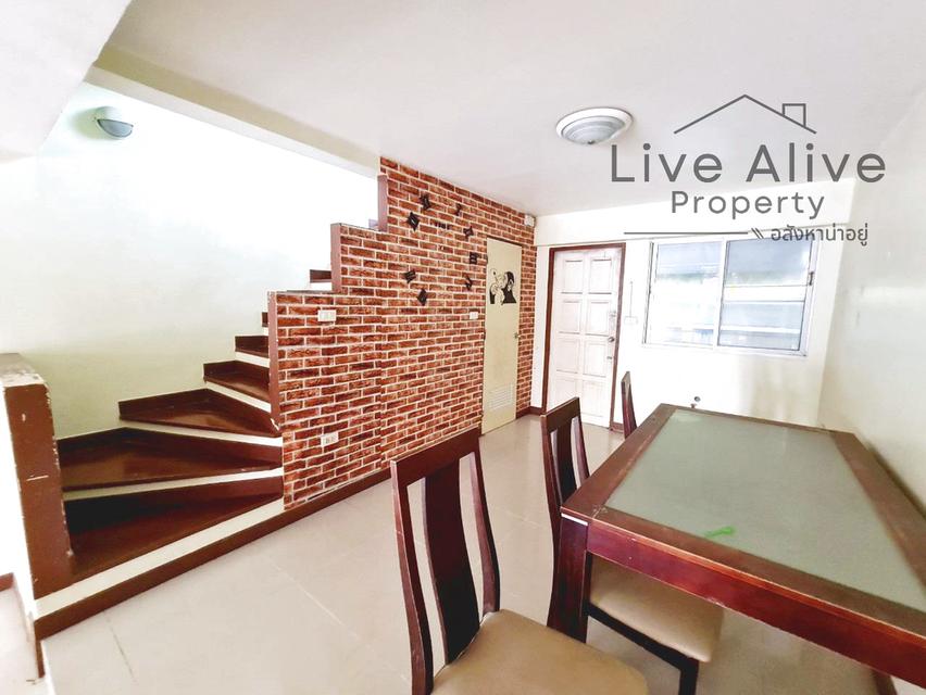 #S-0016 📣📣ขายด่วน!! #ทาวน์โฮมแถวอ่อนนุช80 #พัฒนาการ บ้านเปล่าเหมาะสำหรับทำรีโนเวทเพื่ออยู่อาศัยเอง ทำเลดีมาก 👍 4