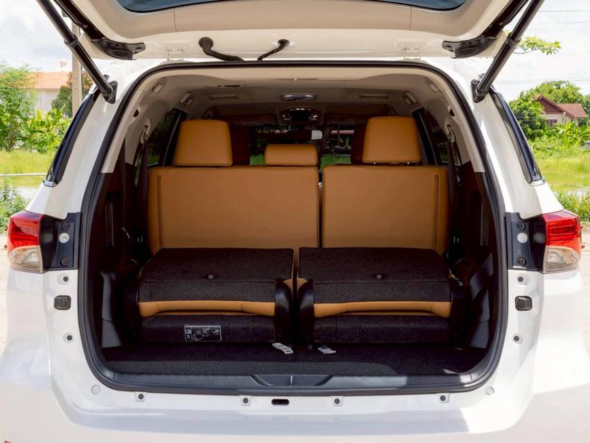 TOYOTA FORTUNER 2.8V 4WD ปี 2016 11