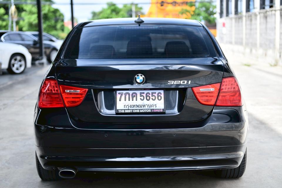 2010 แท้ BMW 320i SE LCI V-Shape E90 ทะเบียนคืน"🎊 รูปที่ 9