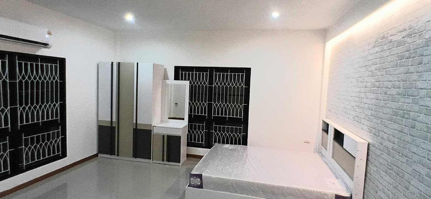 5ห่องนอนหลังใหญ่มุมขายบ้านเดี่ยวสินบดีราชพฤกษ์ปากเกร็ดใกล้แจ้งวัฒนะ 3