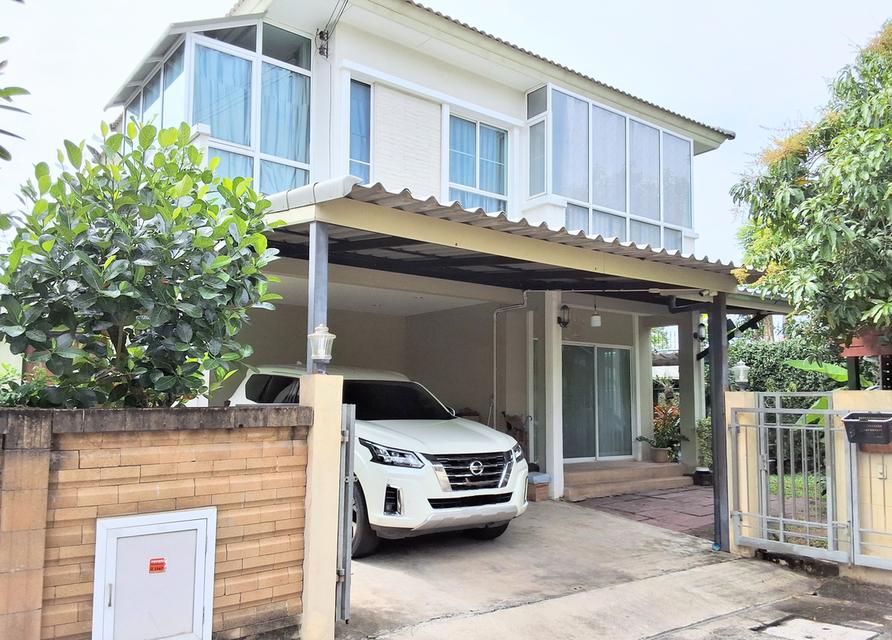 บ้านเดี่ยว 2ชั้น 3ห้องนอน 2ห้องน้ำ 1ห้องรับแขก 1ห้องครัว โรงจอดรถได้2คัน 9