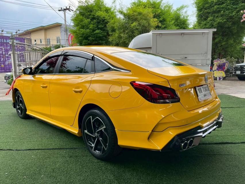 เกียร์ออโต้ 2024 MG MG5 1.5 D+ Sunroof