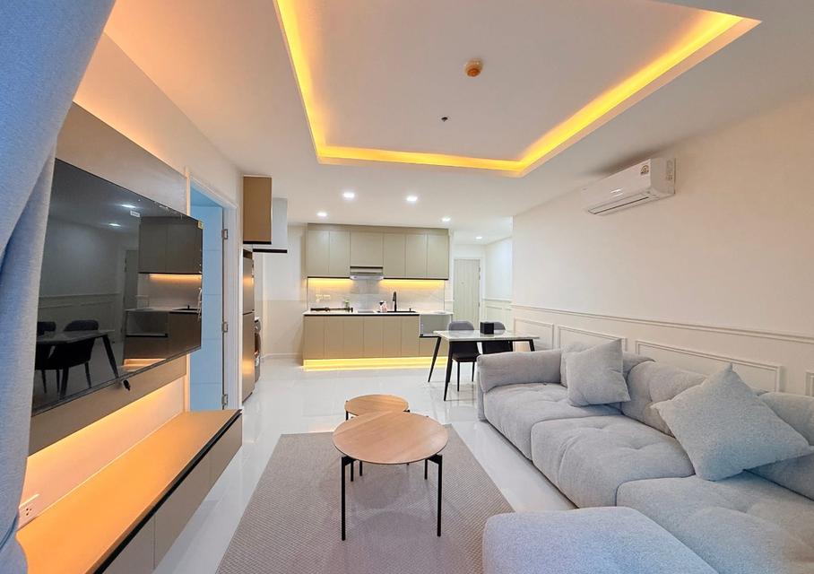 One tower condo,  Pratumnak Soi 4 Pattaya