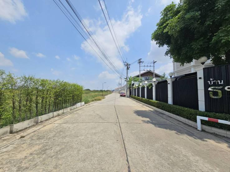 ขายที่ดิน ทำเลทอง ติดถนนคอนกรีต ใกล้สนามบินสุรรณภูมิ 2