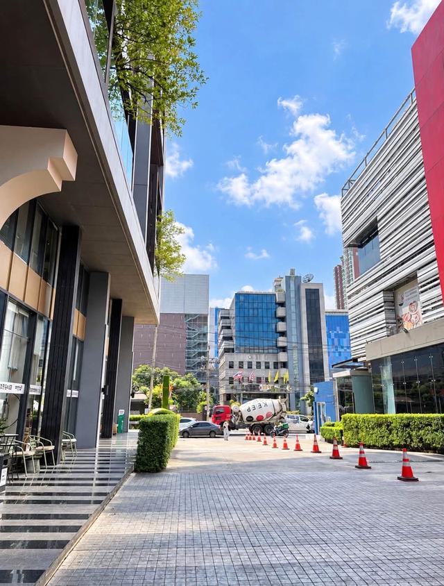 #BZ-EK0004📣 ปล่อยเซ้งร้านทำเลเอกมัย | ติด BTS อุปกรณ์ครบพร้อมเปิด📍 พิกัด: (สุขุมวิท 63 )🚗 มีที่จอดรถสะดวกสบาย💸 ราคาเซ้ง 2
