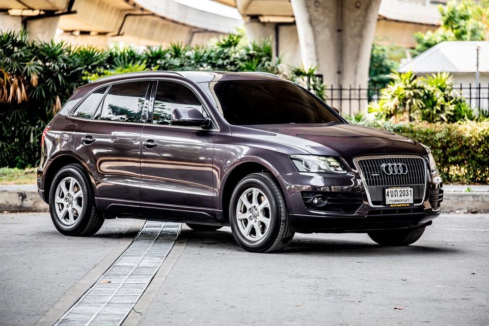 รหัส GT2031 AUDI Q5 2.0T FSI  Quattro Sunroof สีเทา ปี 2010  2