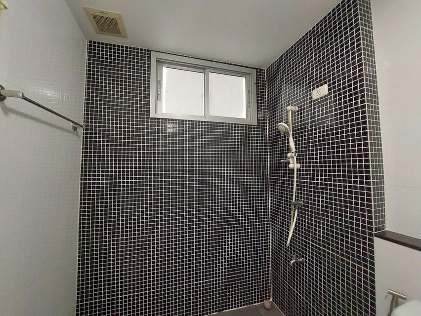 ขาย/เช่าคอนโด เดอะไรส์บี 30.07 ตรม. ชั้น 1 เปิดร้านขายของได้ ราคาต่ำกว่าประเมินกรมฯ หลังเซ็นทรัลชลบุรี 12