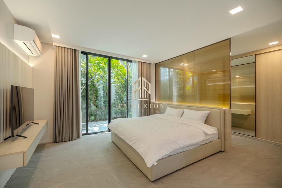 Luxury House For Sale or Rent Vive Krungthep Kreetha 12