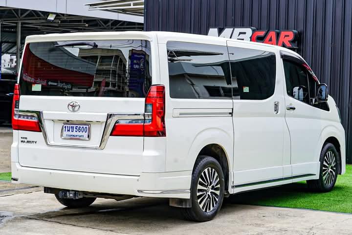 Toyota Majesty ขายด่วน 2