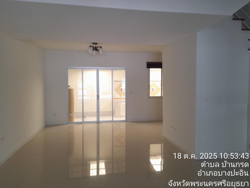 บ้านสวยหน้าอยู่ ทำเลดี 6