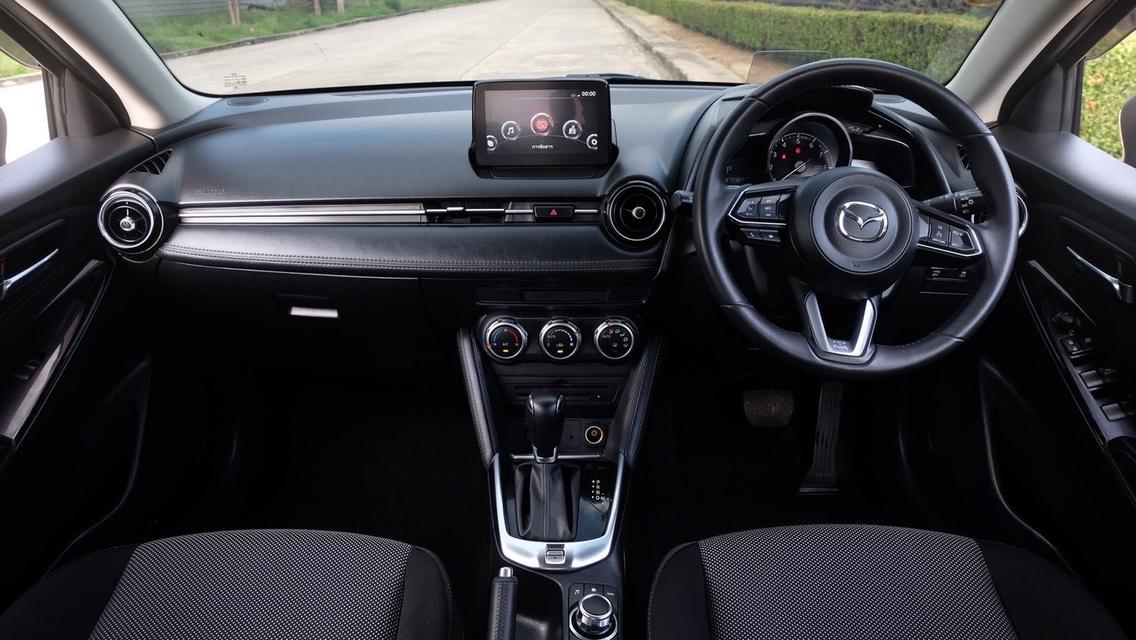 (แจ้งรหัสรถ KN6073)  MAZDA2 SPORTS HIGH CONNECT 2018 รูปที่ 13