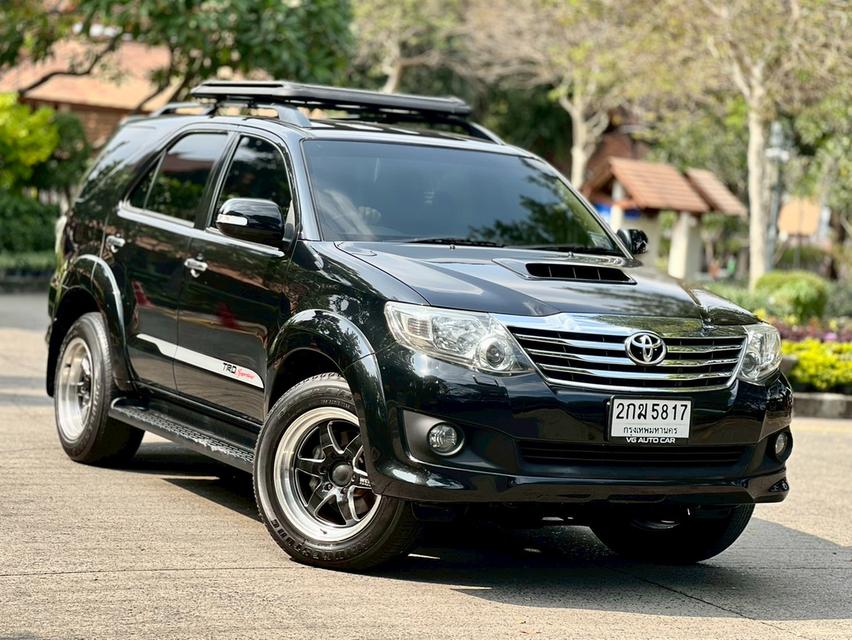 TOYOTA Fortuner 3.0V 4WD  รถสวย โทร. 092-263-9576 เอ๋