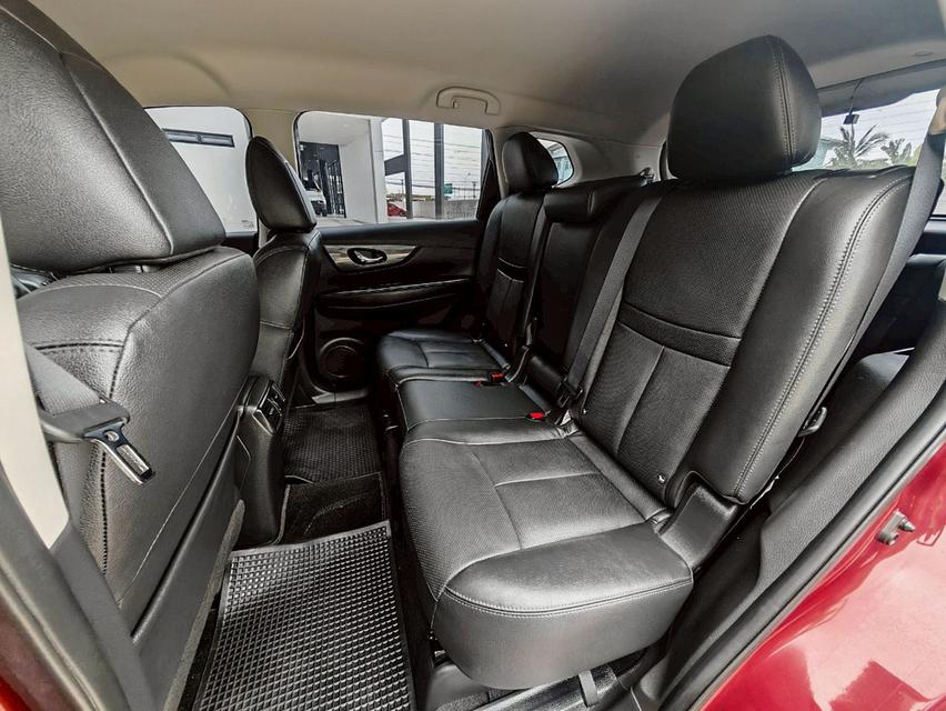 ขาย  NISSAN X-TRAIL 2.0V 4WD ปี 2018 ไมล์แท้ 80,000 กม. 9