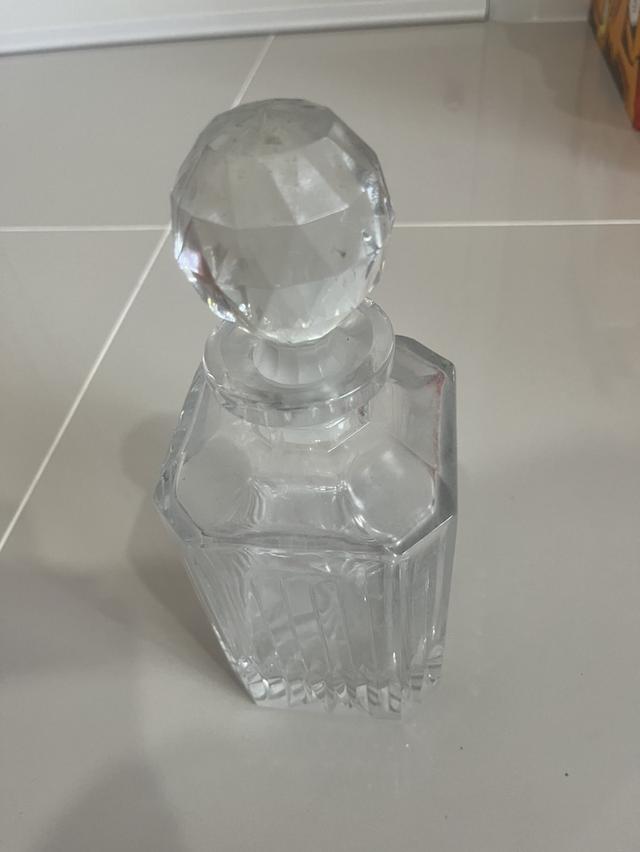 ขวดใส่เหล้า Crytal Miguel Spirits Decanter ของแบรนด์ Atlantis Crytal