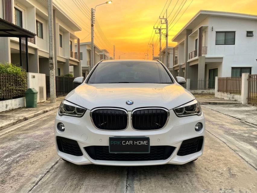 ลดราคา!!! ปี2017 BMW X1 M SPORT ดีเซล รถมือเดียวออกห้าง รูปที่ 3