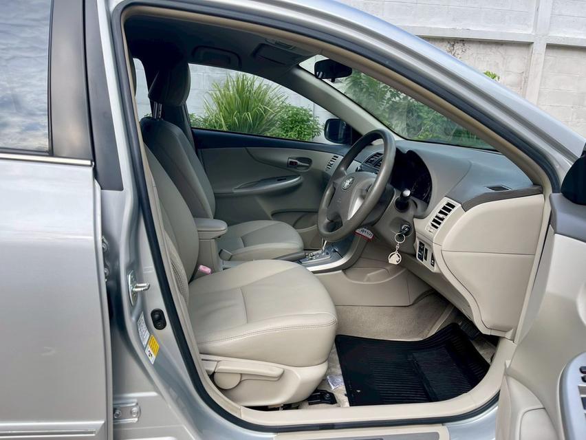 รหัสรถ AP5206 toyota altis รุ่น 1.8 E ปี 2010 สีบรอนซ์เงิน 8