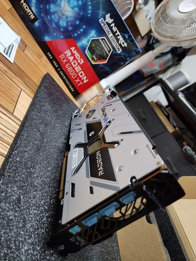 NITRO+ AMD Radeon RX 6800XT SE Spacial Edition 4