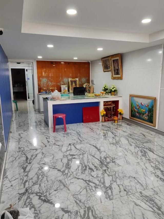 ขายอาคารพาณิชย์ 4 คูหา 6 ชั้น พร้อมลิฟต์ ซอยรัชดาภิเษก (ท่าพระ) ใกล้ MRT ท่าพระ 2