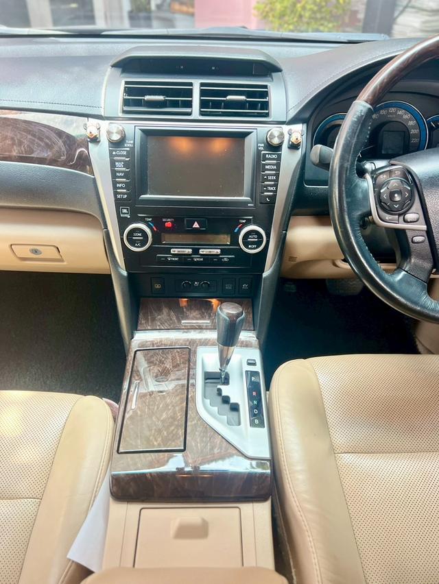ขาย Toyota Camry Hybrid 2014 (มือเดียว สภาพพร้อมใช้งาน) รูปที่ 10