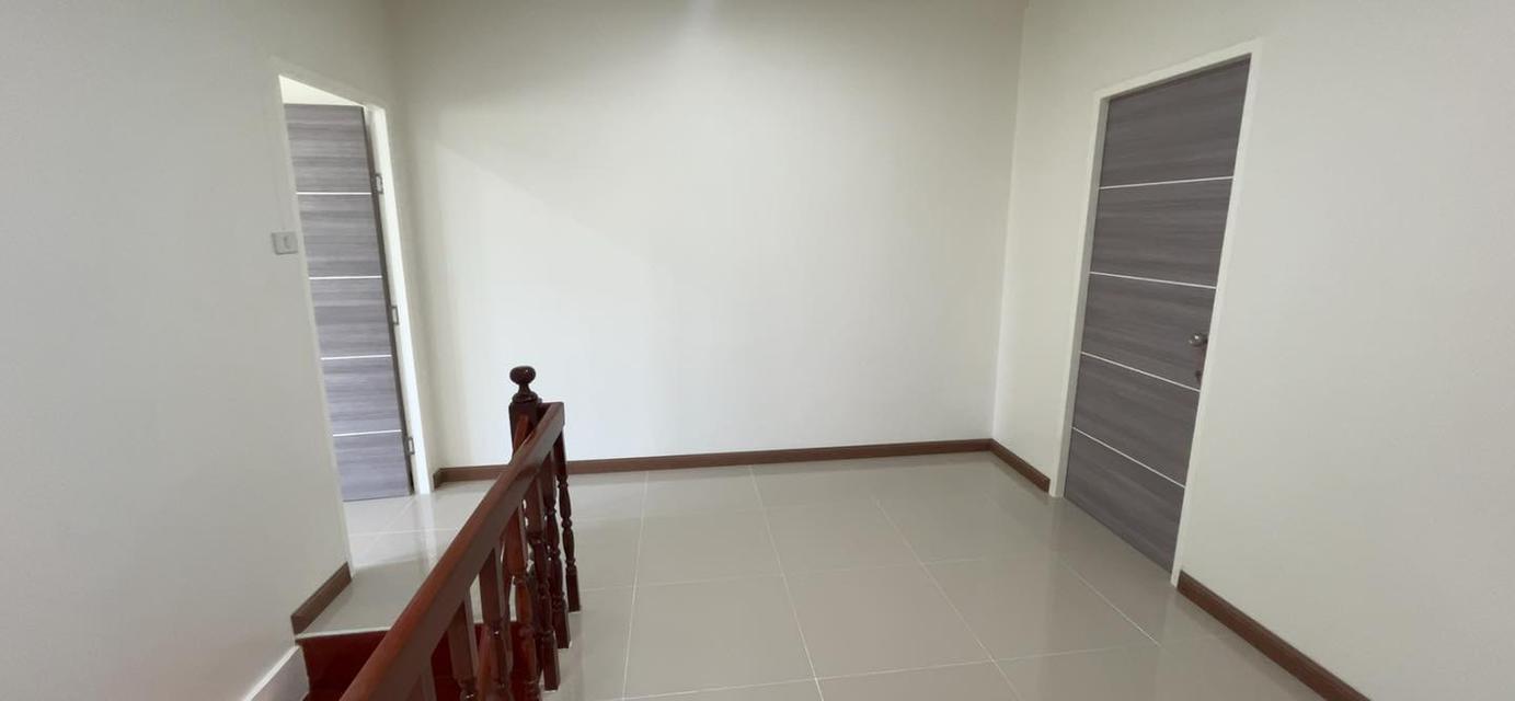 ทาวน์เฮ้าส์ 2 ชั้น รีโนเวทใหม่ ปากช่อง จ.นครราชสีมา