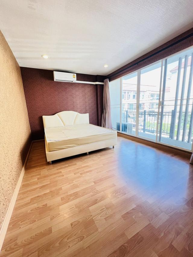 ให้เช่า ทาว์นโฮม 3 ชั้น ม.กลางเมือง เออบาร์เนียน เกษตร นวมินทร์ ซ.ลาดปลาเค้า 79 4