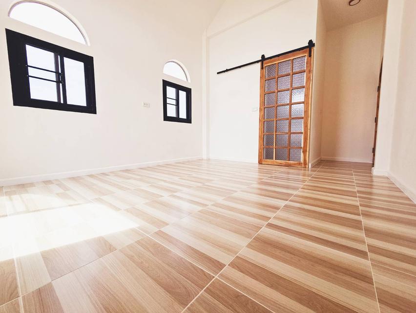 บ้านเดี่ยวชั้นเดียว BB LAND ธนูทอง สไตล์ยุโรปหลังใหญ่ บ้านสวยพร้อมอยู่ ใกล้เซ็นทรัลอยุธยา รูปที่ 5