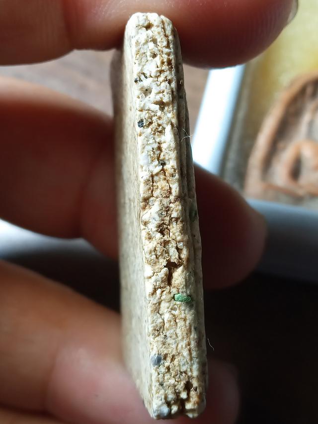 พระสมเด็จวัดระฆังพิมพ์ใหญ่มวลสารครบถ้วนตามตำราแบ่งปันคะหายาก รูปที่ 3