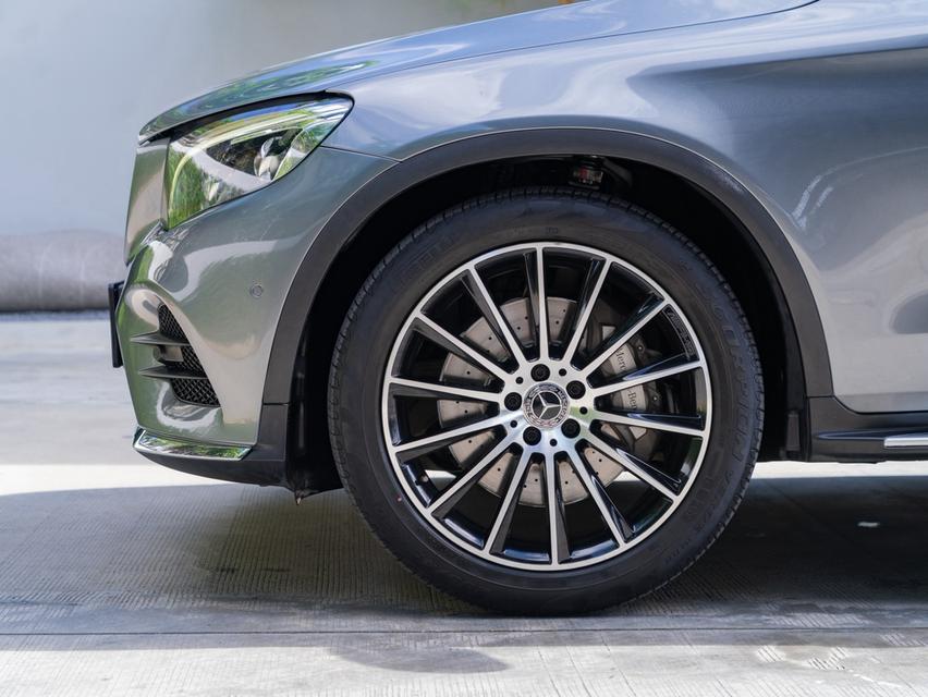 Mercedes Benz GLC250 COUPE 4MATIC AMG Plus ปี 2018 รูปที่ 19