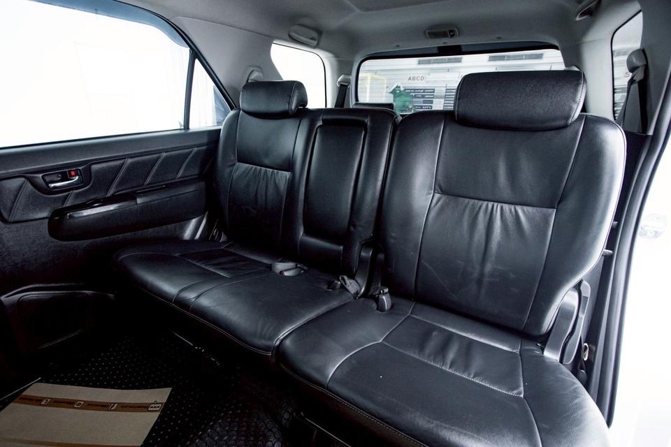 รหัสรถ  1D580 FORTUNER 3.0 รุ่นฉลอง50ปี 17