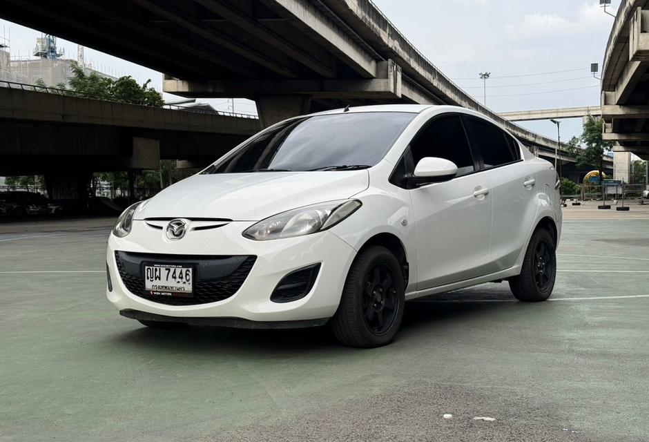 Mazda2 1.5 Sedan AT ปี 2011