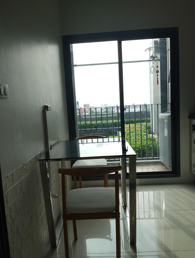 คอนโด 30 ตร.ม.ดีคอนไพล์มรัตนาธิเบศร์ 11