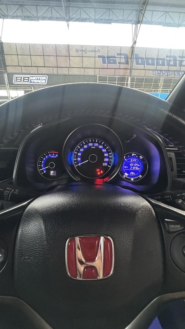 Honda Jazz GK 1.5RS 2017 แต่งพร้อม รูปที่ 12