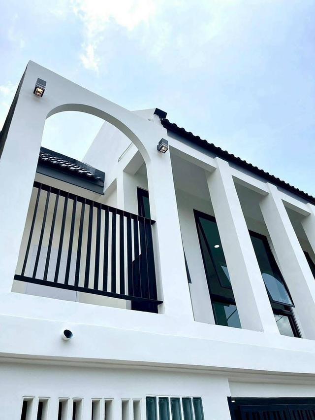 🏡 ทาวน์เฮาส์หน้ากว้าง พหลโยธิน 48 | รีโนเวทใหม่ พร้อมอยู่ ทำเลดี ใกล้ BTS! 1